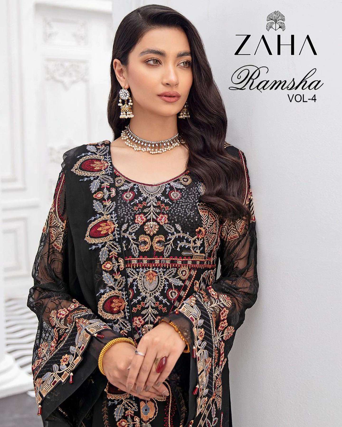 ZAHA RAMSHA VOL-4